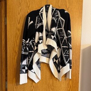 Vanity Black and White Geometric Cardigan